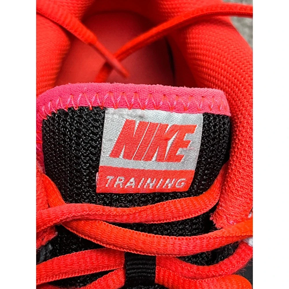 Nike In-Season TR 3 Womens Training Shoes Black Red 643083-002 Size 8
